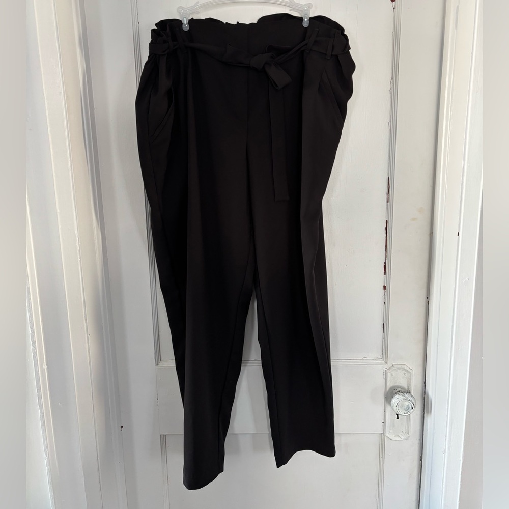 Reitmans The Timeless Belted Tapered High-Rise Pants Curvy Fit Size 22 - Picture 2 of 4